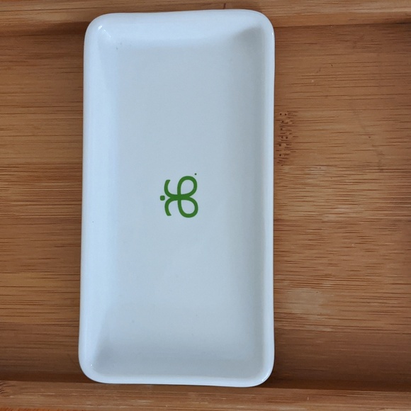 Arbonne Vintage White Rectangular Trinket Tray Soap Dish Porcelain rare - Picture 1 of 4